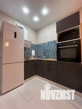 1-к квартира, посуточно, 42м2, 7/24 этаж