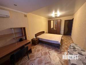 3-к квартира, на длительный срок, 70м2, 1/5 этаж