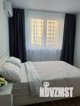 1-к квартира, посуточно, 40м2, 2/17 этаж