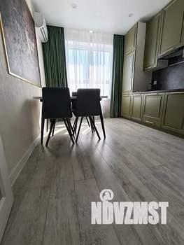 1-к квартира, посуточно, 40м2, 12/18 этаж