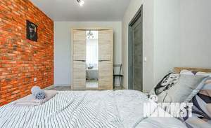 1-к квартира, посуточно, 54м2, 1/1 этаж