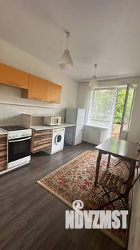 1-к квартира, на длительный срок, 37м2, 1/3 этаж