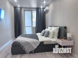 1-к квартира, посуточно, 45м2, 4/18 этаж