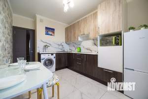 1-к квартира, посуточно, 41м2, 1/1 этаж