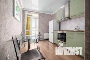 1-к квартира, посуточно, 45м2, 21/25 этаж