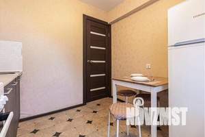 1-к квартира, посуточно, 33м2, 3/5 этаж