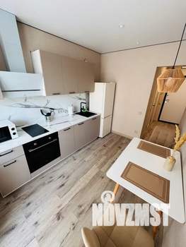 1-к квартира, посуточно, 32м2, 4/19 этаж