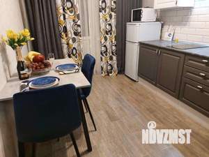 1-к квартира, посуточно, 39м2, 1/1 этаж