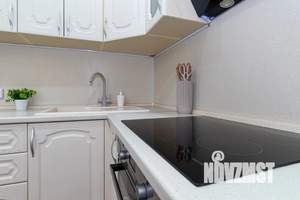 1-к квартира, посуточно, 40м2, 4/17 этаж