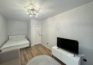 1-к квартира, на длительный срок, 42м2, 5/19 этаж