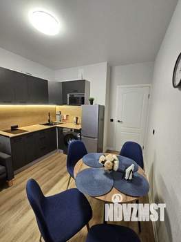 1-к квартира, посуточно, 40м2, 4/16 этаж