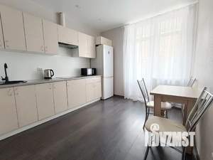 1-к квартира, посуточно, 40м2, 2/20 этаж