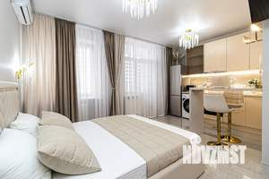 Студия квартира, посуточно, 28м2, 22/22 этаж