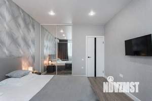 1-к квартира, посуточно, 36м2, 20/21 этаж
