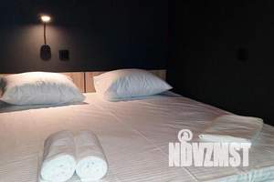 1-к квартира, посуточно, 45м2, 18/24 этаж