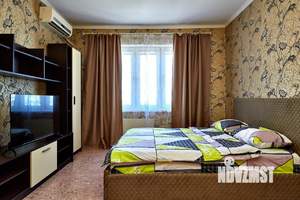 1-к квартира, посуточно, 43м2, 1/1 этаж