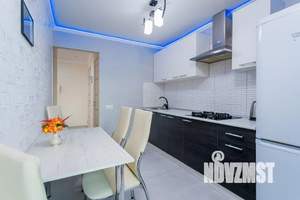 1-к квартира, посуточно, 45м2, 4/9 этаж