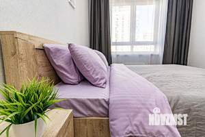 1-к квартира, посуточно, 40м2, 8/16 этаж