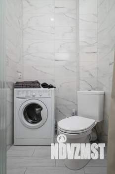 1-к квартира, посуточно, 35м2, 13/24 этаж