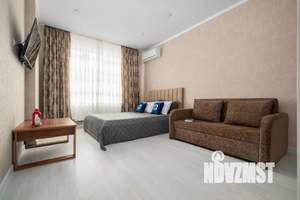 1-к квартира, посуточно, 40м2, 10/17 этаж