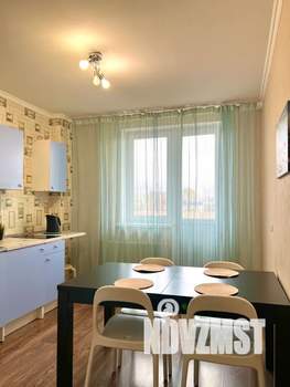2-к квартира, посуточно, 68м2, 4/17 этаж