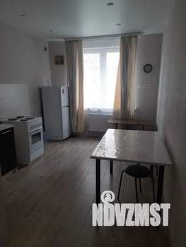 1-к квартира, посуточно, 35м2, 4/17 этаж