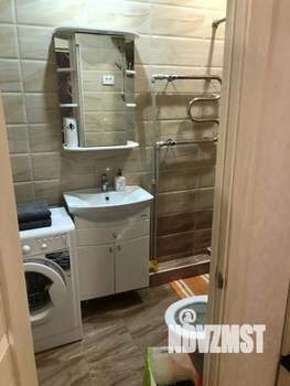 Студия квартира, посуточно, 31м2, 17/17 этаж