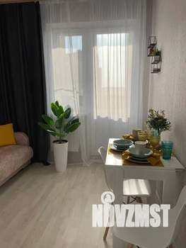1-к квартира, посуточно, 33м2, 6/23 этаж