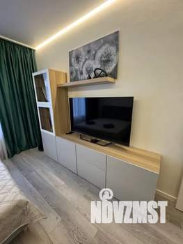 1-к квартира, посуточно, 37м2, 4/18 этаж