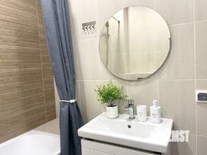 1-к квартира, посуточно, 38м2, 13/16 этаж