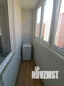 Студия квартира, посуточно, 25м2, 10/17 этаж