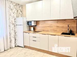 1-к квартира, посуточно, 42м2, 4/17 этаж