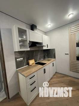 Студия квартира, посуточно, 30м2, 1/24 этаж