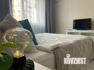 1-к квартира, посуточно, 38м2, 2/12 этаж