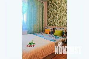 1-к квартира, посуточно, 32м2, 16/16 этаж