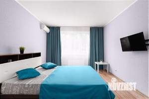 1-к квартира, посуточно, 37м2, 1/1 этаж