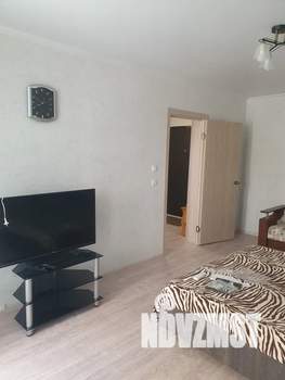 1-к квартира, посуточно, 38м2, 1/16 этаж