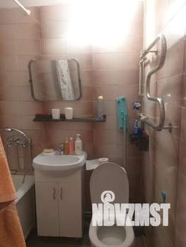 1-к квартира, посуточно, 33м2, 4/9 этаж