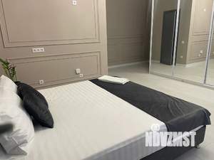 1-к квартира, посуточно, 115м2, 3/3 этаж