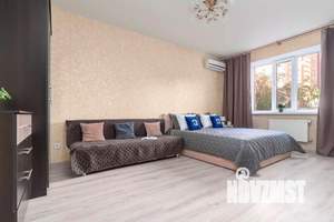1-к квартира, посуточно, 45м2, 1/1 этаж