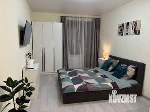 Студия квартира, посуточно, 25м2, 16/22 этаж