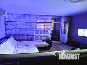 1-к квартира, посуточно, 46м2, 1/1 этаж