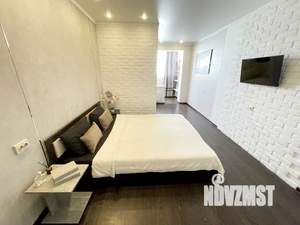 1-к квартира, посуточно, 43м2, 14/16 этаж