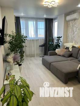 Студия квартира, посуточно, 28м2, 15/24 этаж
