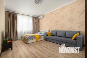 1-к квартира, посуточно, 47м2, 1/1 этаж