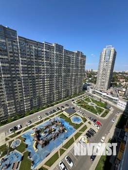 Студия квартира, посуточно, 30м2, 16/25 этаж