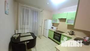 1-к квартира, посуточно, 38м2, 4/17 этаж