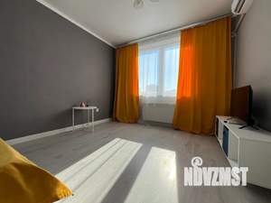 1-к квартира, посуточно, 40м2, 3/17 этаж