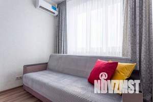 1-к квартира, посуточно, 38м2, 9/17 этаж
