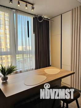 Студия квартира, посуточно, 28м2, 10/18 этаж